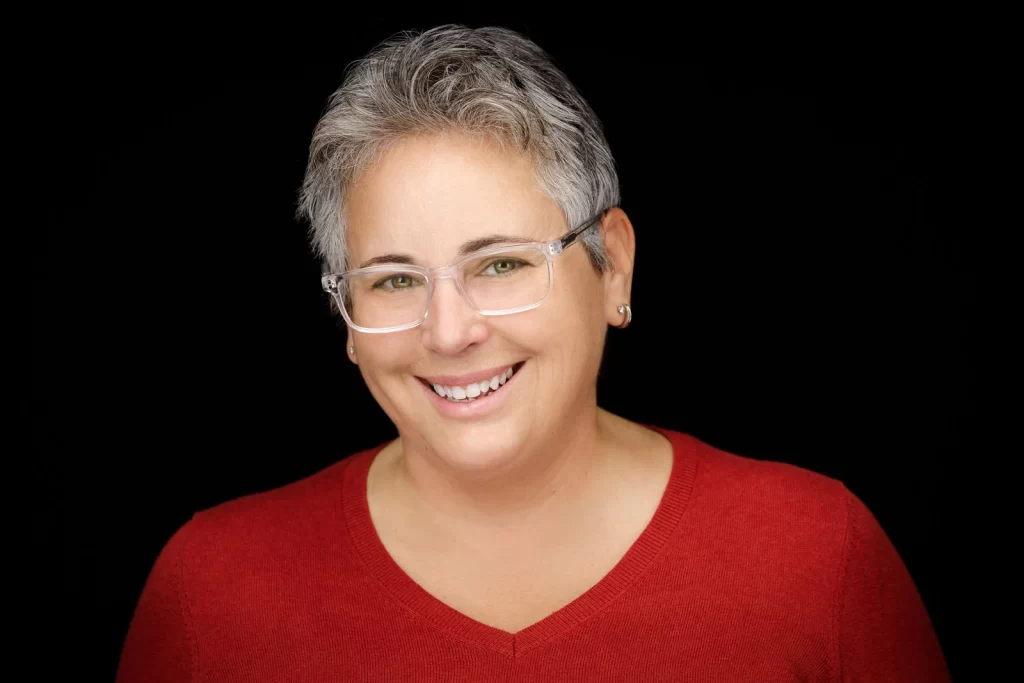 Leslie Fisher
